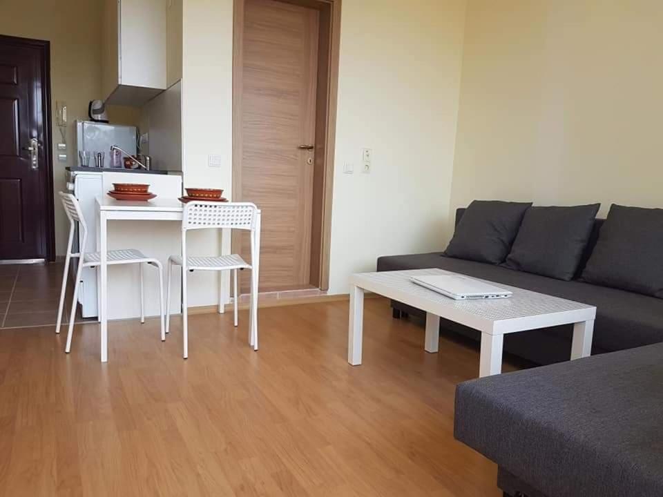 Holiday Fort Golf Club - Premium Apartments Slantschew brjag Exterior foto