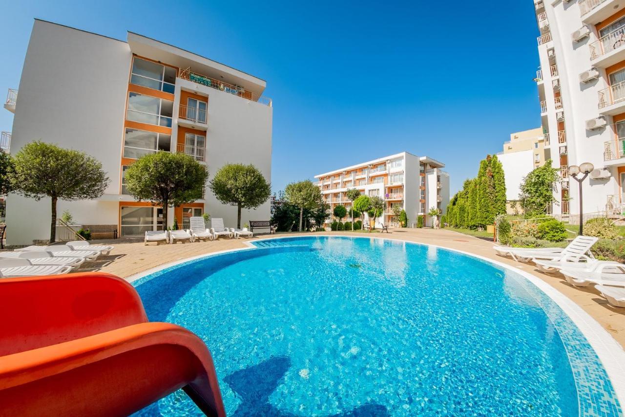 Holiday Fort Golf Club - Premium Apartments Slantschew brjag Exterior foto