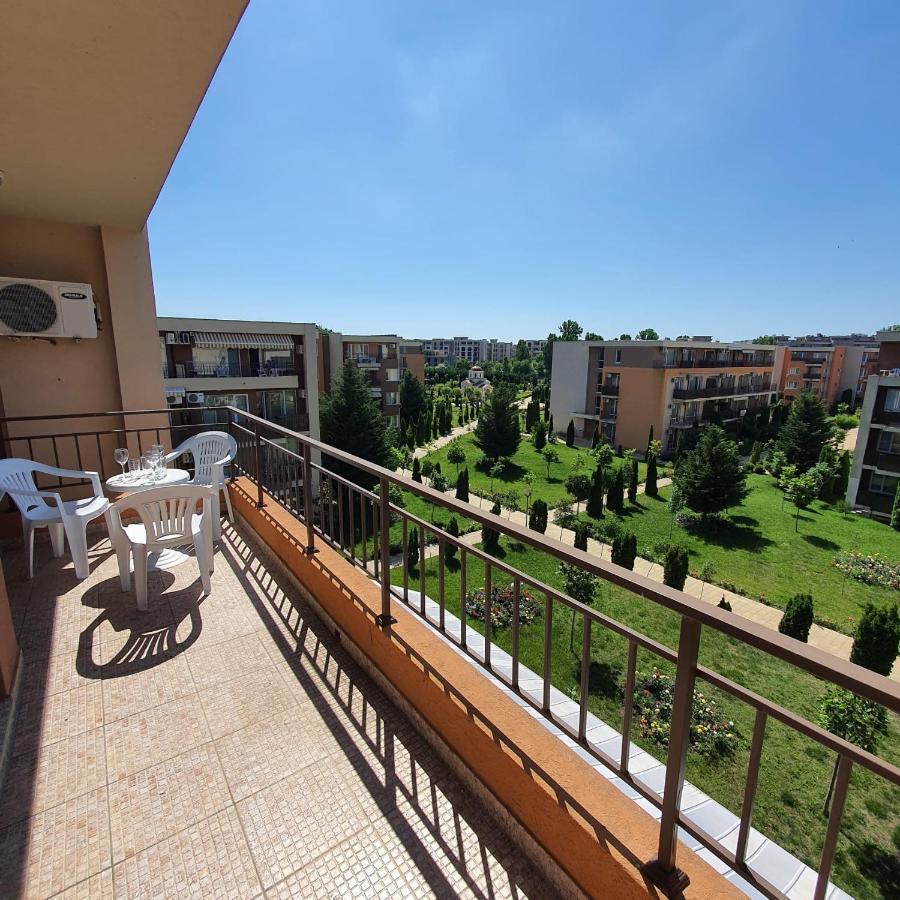 Holiday Fort Golf Club - Premium Apartments Slantschew brjag Exterior foto